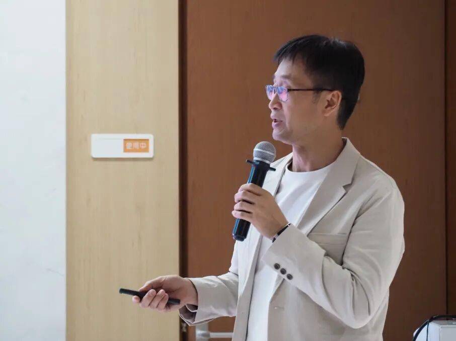 AI会客厅链接农业未来：六合基金与硬核科技共探现代农业投资新价值